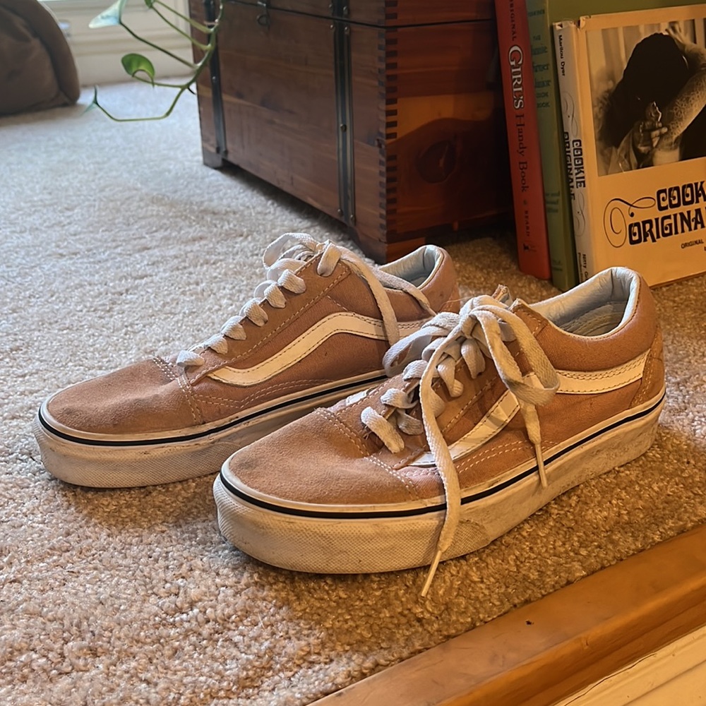 pink suede old school vans